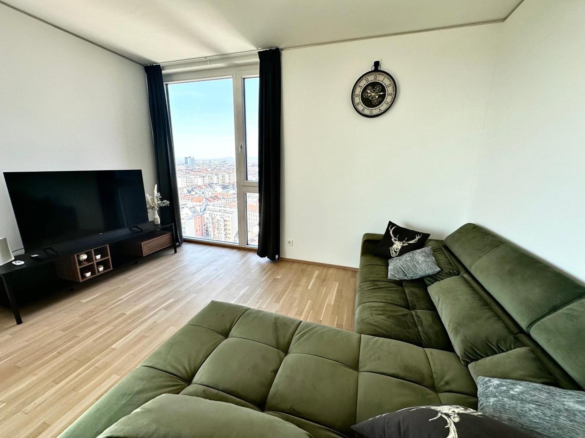 וינה Panorama Sky Apartment I Rooftop Pool I Metro Station מראה חיצוני תמונה